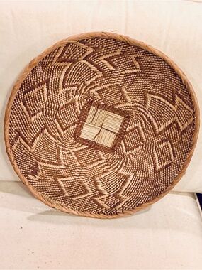 NEW Africa Woven Basket. Made by the Binga people of Zambia/Zimbabwe